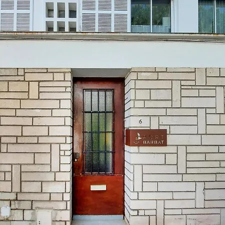 Proche Apartment *