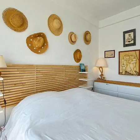 Proche Apartment *